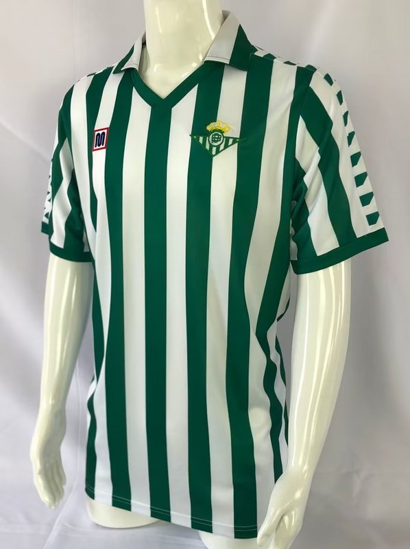 82-85 Betis home